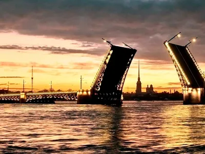 Фото Петербург на телефон в формате jpg с видом на зимнюю реку