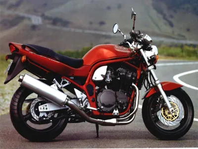 Обои на iPhone с изображением мотоцикла Suzuki Bandit 400