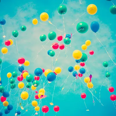 Воздушные шарики для iPhone: скачать в формате jpg 